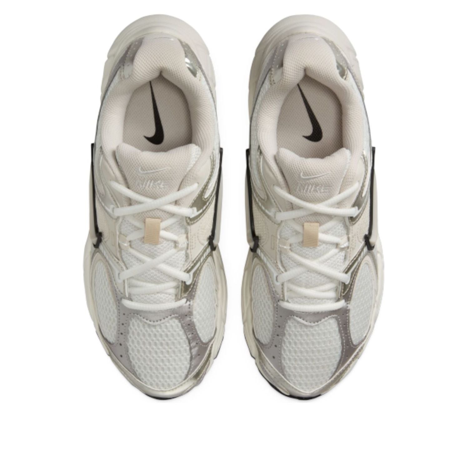 Lookbook (W) Nike V5 RNR Sail Marrón Claro Orewood HQ7901-104