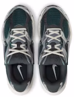 Sizing (W) Nike V5 跑鞋 HQ7901-300
