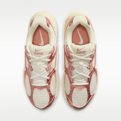 Shop (W) Nike V5 Runner Sail/Oro Rosa/Leche de Coco/Sail IQ9426-133