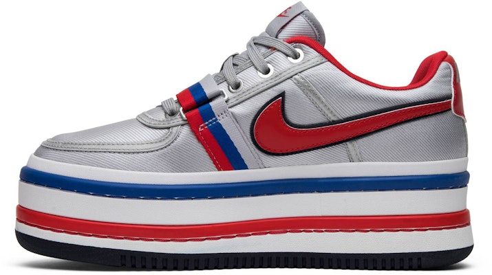 (Women) Nike Vandal 2K 'Metallic Silver' AO2868-001 Lookbook (Women) Nike Vandal 2K 'Metallic Silver' AO2868-001