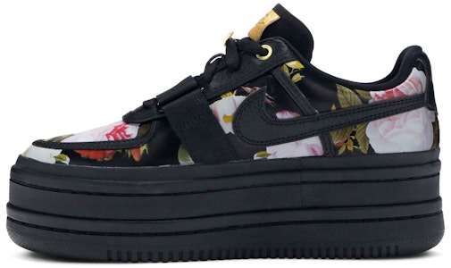 (W) ナイキ バンダル 2K LX "フローラル" AQ7892-001 Lookbook (W) ナイキ バンダル 2K LX "フローラル" AQ7892-001