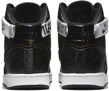 (W) 나이키 반달 하이 '별들의 향연' (42 characters) AH6826-003 Shop (W) 나이키 반달 하이 '별들의 향연' (42 characters) AH6826-003