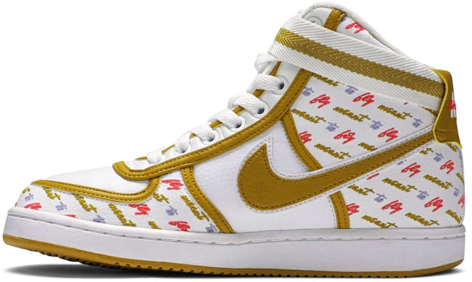 (W) Nike Vandal High LX 'Dirancang untuk Terbang' AH6826-101 Lookbook (W) Nike Vandal High LX 'Dirancang untuk Terbang' AH6826-101