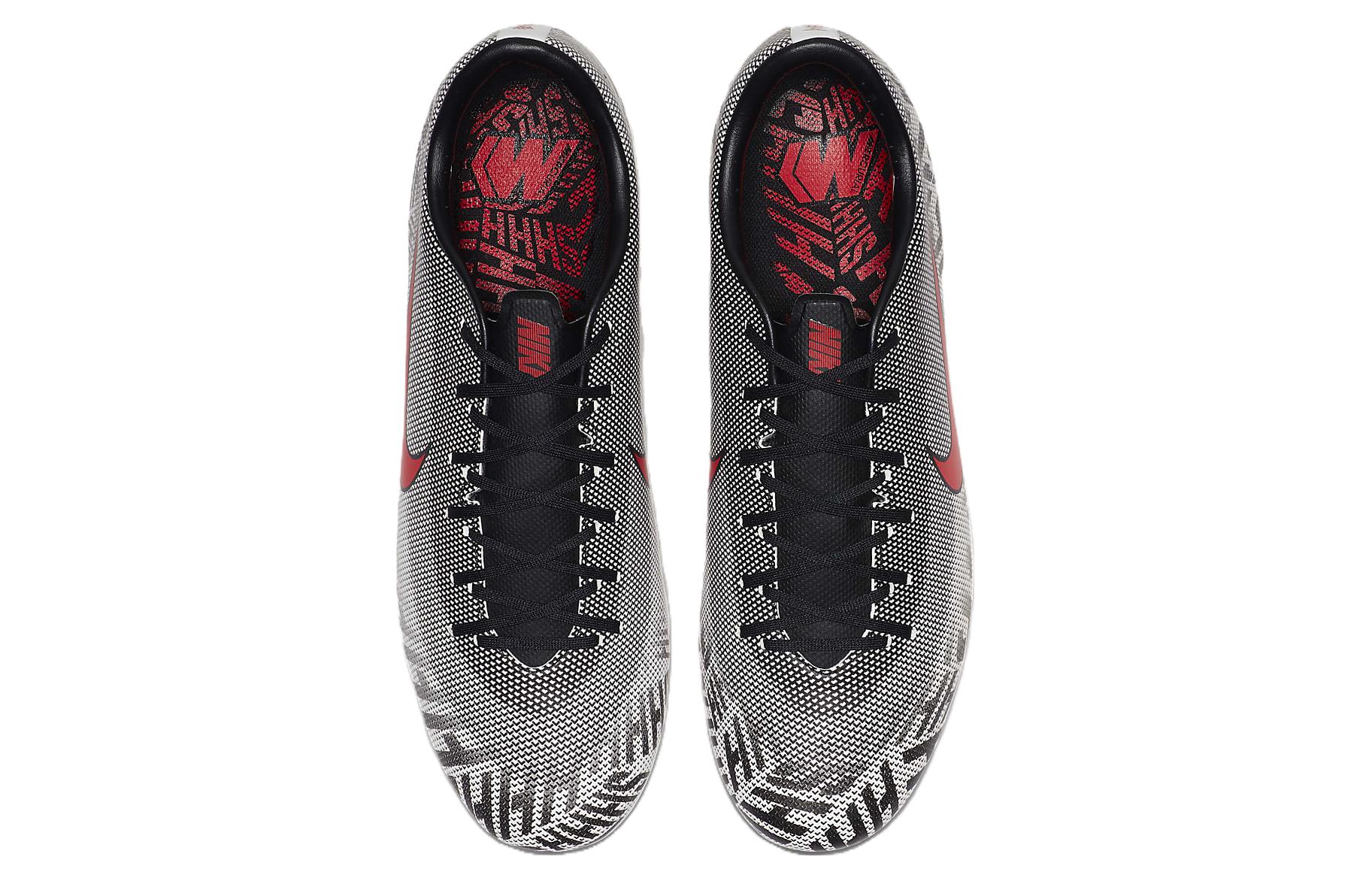 Shop 耐吉 Mercurial Vapor 12 Academy NJR AG-R 人造草地 减震耐磨 足球鞋 男女同款 黑白紅