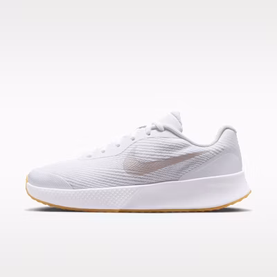 (W) Nike Vapor Lite 3 Putih/Summit White/Kuning Gum/Coklat Kayu Muda FZ2156-103 Buy (W) Nike Vapor Lite 3 Putih/Summit White/Kuning Gum/Coklat Kayu Muda FZ2156-103