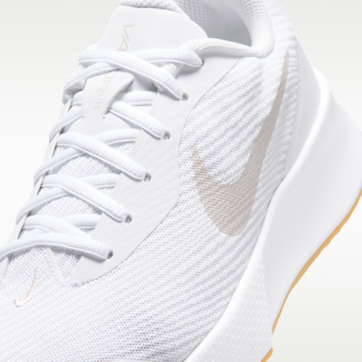 Sizing (Women) Nike Vapor Lite 3 White/Summit White/Gum Yellow/Light All Wood Brown FZ2156-103