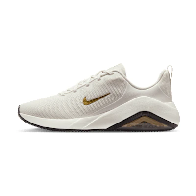 (W) Nike Vela 7