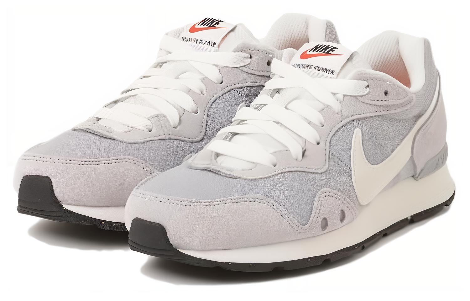 Shop Nike Venture Runner 圓頭舒適 防滑耐磨 低幫 跑步鞋 女款 白色