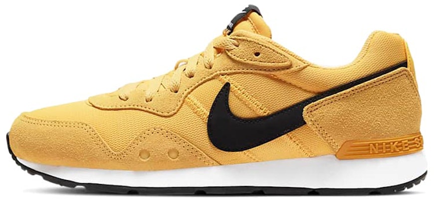 (W) Nike Venture Runner Kuning Hitam CK2948-700 Buy (W) Nike Venture Runner Kuning Hitam CK2948-700