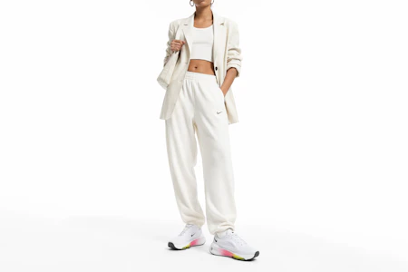 Order (Women) Nike Versair 'White Cyber Volt' DZ3547-101