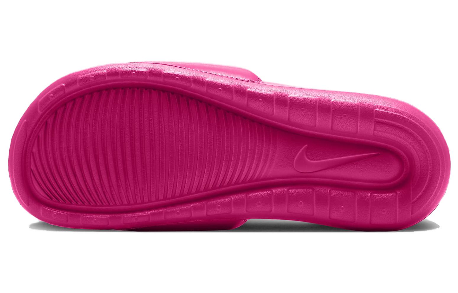 Shop (W) Nike Victori One ''Rosa'' CN9677-602