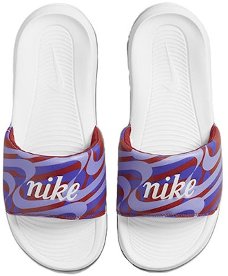 (W) Nike Victori One JDI Selipar 'Putih Ungu' CN9676-601 Lookbook (W) Nike Victori One JDI Selipar 'Putih Ungu' CN9676-601