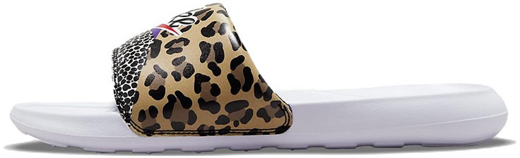 nike-victori-one-printed-slide-beach-of-the-bleachers-wmns