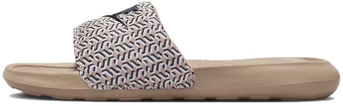 nike-victori-one-slide-united-in-victory-women