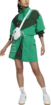 (W) Nike 復古綠配色拼接設計半拉鍊套頭外套 FB8373-323 Shop (W) Nike 復古綠配色拼接設計半拉鍊套頭外套 FB8373-323