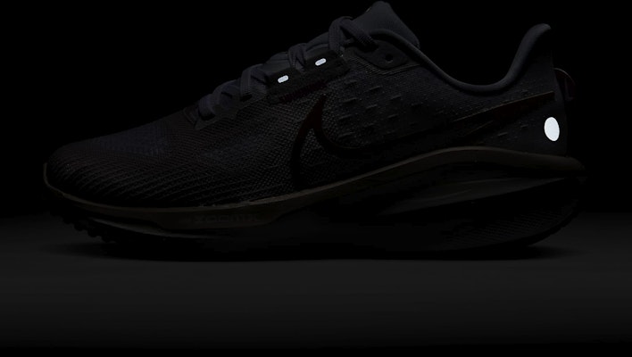 (W) Nike Vomero 17 'Platinum Violet Putih' FB8502-007 1