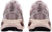 Lookbook (W) Nike Vomero 18 ''Particle Rose Silt Red'' Dames Sneakers HM6804-607