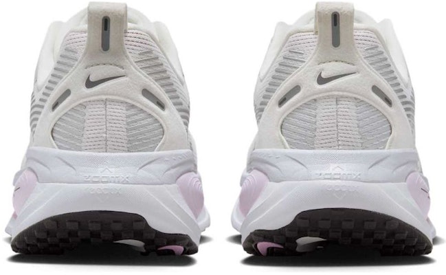 (Women) Nike Vomero 18 'Sail Doll' IM2503-133 Lookbook (Women) Nike Vomero 18 'Sail Doll' IM2503-133