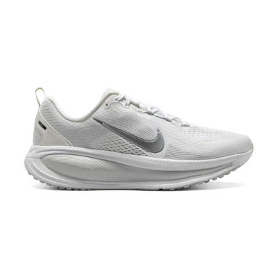 (W) Nike Vomero 18 'White Photon Dust'