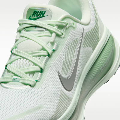 Sizing (Women) Nike Vomero 18 Barely Green/Steam/Light Silver/Metallic Silver HM6804-300