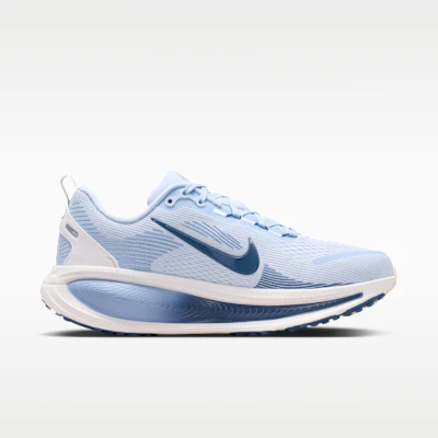 (W) Nike Vomero 18 Blu Idrogeno/Alluminio/Bianco Summit/Blu Navy Mystic HM6804-402 Lookbook (W) Nike Vomero 18 Blu Idrogeno/Alluminio/Bianco Summit/Blu Navy Mystic HM6804-402