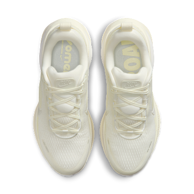 Shop (W) 나이키 보메로 18 세일/코코넛 밀크/화이트/서밋 화이트 HM6804-110