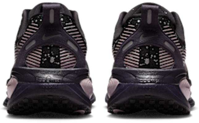 (W) Nike Vomero 18 SE Negro/Púrpura Cueva/Gris Ceniza/Gris Oscuro Metálico HV1779-001 Details for (W) Nike Vomero 18 SE Negro/Púrpura Cueva/Gris Ceniza/Gris Oscuro Metálico HV1779-001