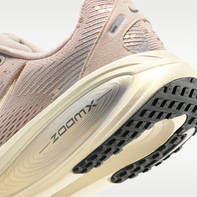 (Women) Nike Vomero 18 SE Cream 2/Coconut Milk/Light Smoke Gray/Metallic Gold Grain IF4463-200 Cheap (Women) Nike Vomero 18 SE Cream 2/Coconut Milk/Light Smoke Gray/Metallic Gold Grain IF4463-200