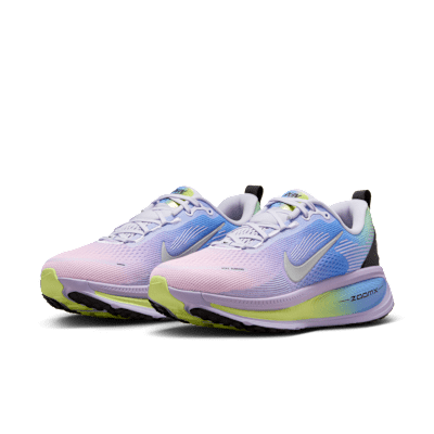 Details for (W) Nike Vomero 18 SE Scarpe Running IB5169-500