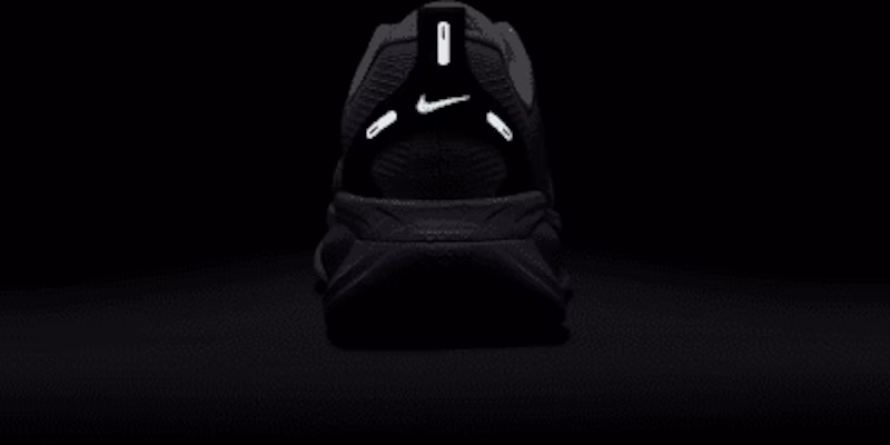(Women) Nike Vomero 18 SE IB5169-500 1