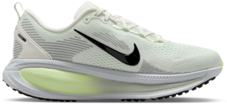 (W) 나이키 보메로 18 서밋 화이트/베얼리 볼트/라이트 실버/블랙 HM6804-107 Lookbook (W) 나이키 보메로 18 서밋 화이트/베얼리 볼트/라이트 실버/블랙 HM6804-107