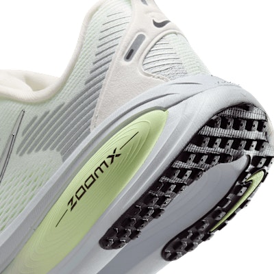 (W) 나이키 보메로 18 서밋 화이트/베얼리 볼트/라이트 실버/블랙 HM6804-107 Cheap (W) 나이키 보메로 18 서밋 화이트/베얼리 볼트/라이트 실버/블랙 HM6804-107