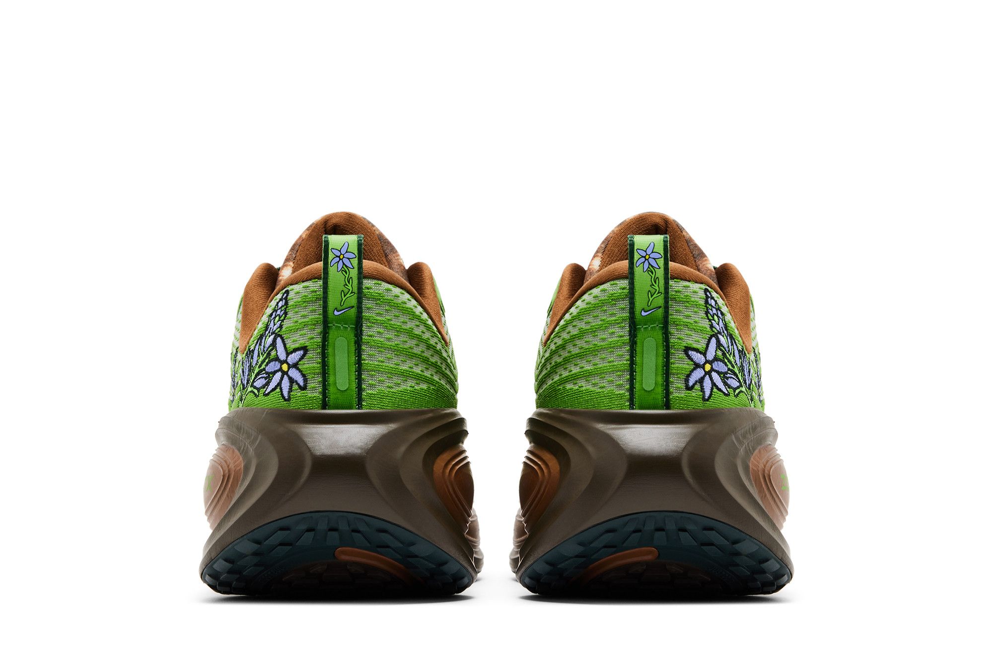 Details for (W) Nike Vomero Plus 2026 ''Doernbecher'' 慈善限定款 IO7687-921