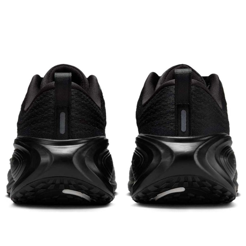 Lookbook (W) Nike Vomero Plus '黑金屬暗灰' HV8154-001