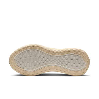 Lookbook (W) Nike Vomero Plus Venta/Beige Claro/Alabastro/Blanco Summit HV8154-105