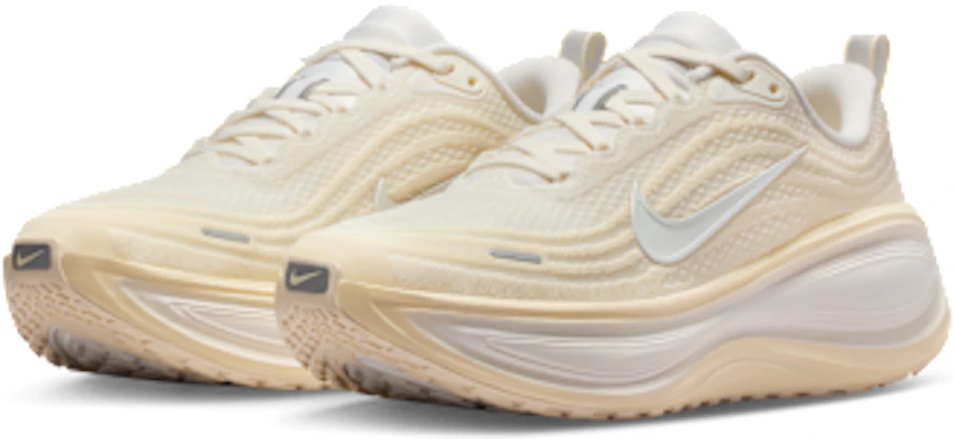 (W) Nike Vomero Plus Venta/Beige Claro/Alabastro/Blanco Summit HV8154-105 Details for (W) Nike Vomero Plus Venta/Beige Claro/Alabastro/Blanco Summit HV8154-105
