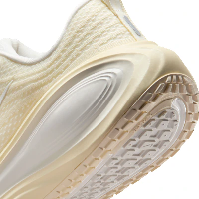 (W) Nike Vomero Plus Venta/Beige Claro/Alabastro/Blanco Summit HV8154-105 1