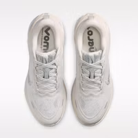 Shop (W) Nike Vomero Plus SE 幻影灰霧淡煙灰峰白 全天候跑鞋 IM8331-001
