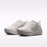 Purchase (W) Nike Vomero Plus SE 幻影灰霧淡煙灰峰白 全天候跑鞋 IM8331-001