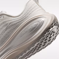 Cheap (W) Nike Vomero Plus SE 幻影灰霧淡煙灰峰白 全天候跑鞋 IM8331-001