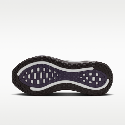 Order (W) Nike Vomero Plus Blanco Summit/Plata Metálica/Burdeos Ash/Volt Suave IR7597-170