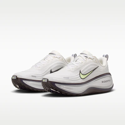 (W) Nike Vomero Plus Blanco Summit/Plata Metálica/Burdeos Ash/Volt Suave IR7597-170 Purchase (W) Nike Vomero Plus Blanco Summit/Plata Metálica/Burdeos Ash/Volt Suave IR7597-170