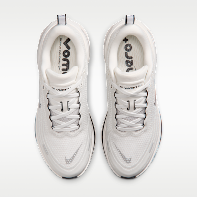 Shop (W) Nike Vomero Plus Putih Summit/Sale/Anthracite/Perak Metalik IO9916-101
