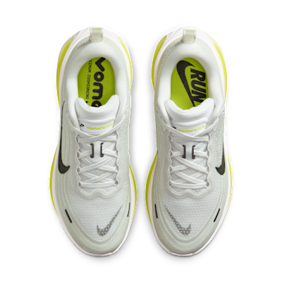 Shop (W) ナイキ ヴォメロ プラス ホワイト/サイバー/ライトレモンツイスト/ブラック HV8154-106