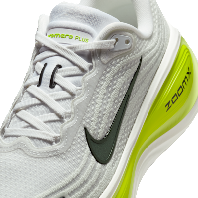 Sizing (W) ナイキ ヴォメロ プラス ホワイト/サイバー/ライトレモンツイスト/ブラック HV8154-106