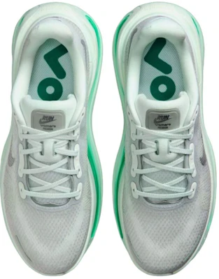 (W) Nike Vomero Premium ''Barely Green'' Wanita Lelaki Kasut Larian HM5973-300 Lookbook (W) Nike Vomero Premium ''Barely Green'' Wanita Lelaki Kasut Larian HM5973-300