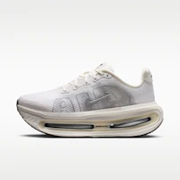 (Women) Nike Vomero Premium Summit White/Sail/Coconut Milk/Metallic Silver IQ8102-101 (Women) Nike Vomero Premium Summit White/Sail/Coconut Milk/Metallic Silver IQ8102-101