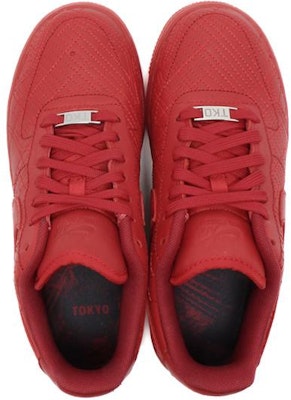 耐吉空军一号低帮城市系列东京奥运会 GS 红色板鞋 Lookbook 耐吉空军一号低帮城市系列东京奥运会 GS 红色板鞋