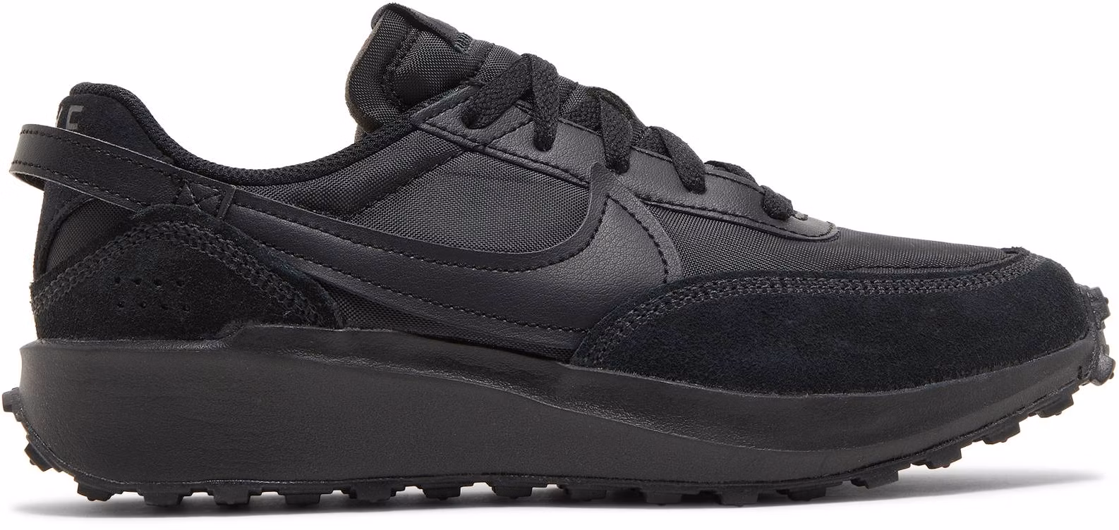 nike-waffle-debut-triple-black-wmns