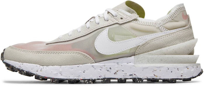 (W) Nike Waffle One Crater SE 'Krim Putih' DJ9640-200 Lookbook (W) Nike Waffle One Crater SE 'Krim Putih' DJ9640-200